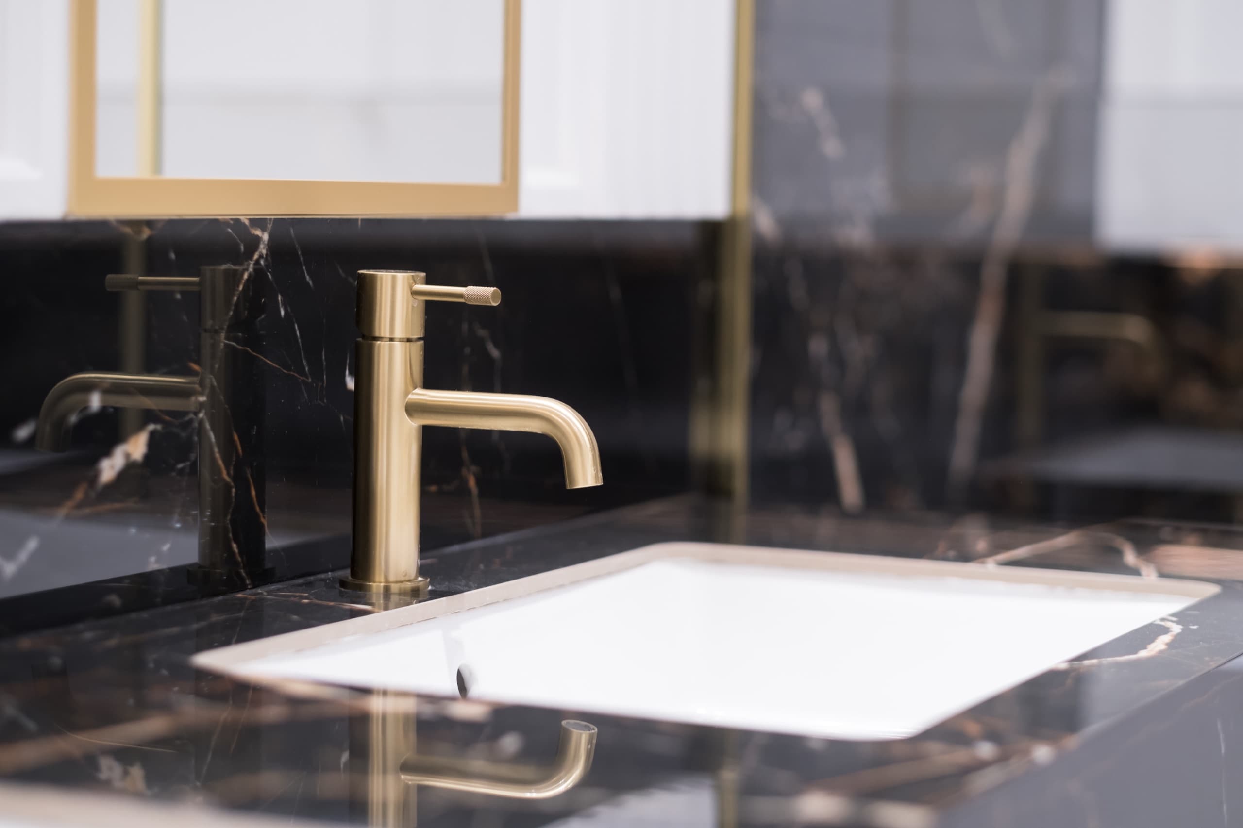 Marble bath vanity